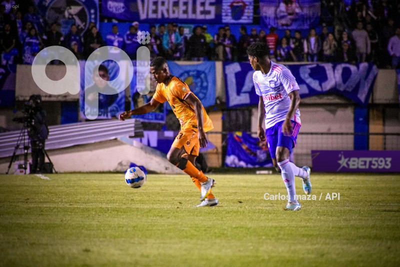 FBL-LIGAPRO-libertad-emelec