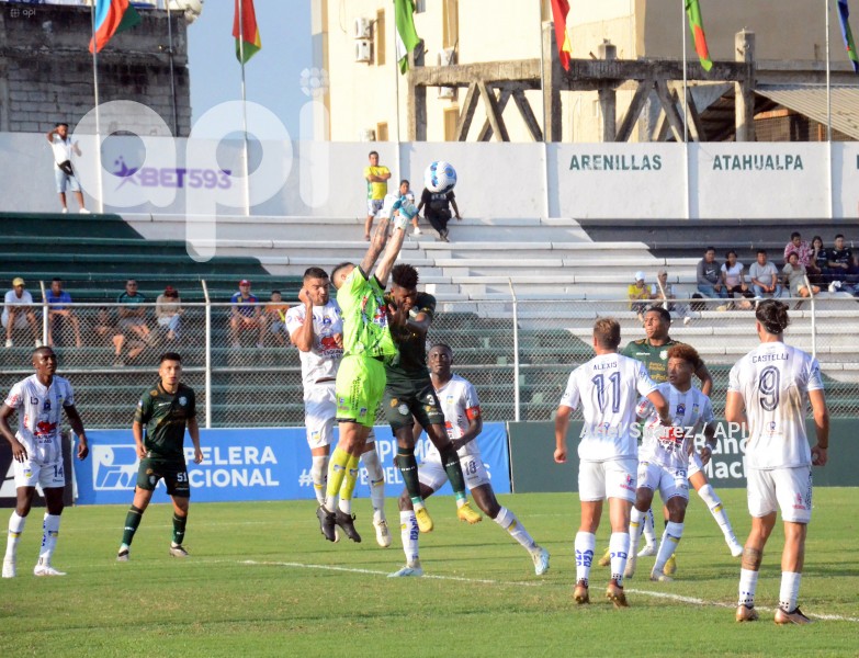 FBL-LIGAPRO-ORENSE-DELFIN