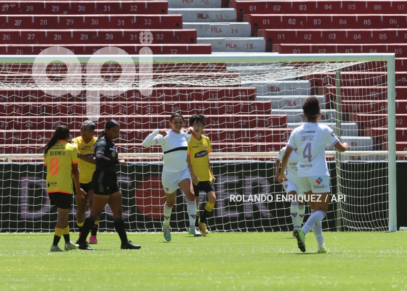 FBL-SUPERLIGA-FEMENINA-LDU-BARCELONA
