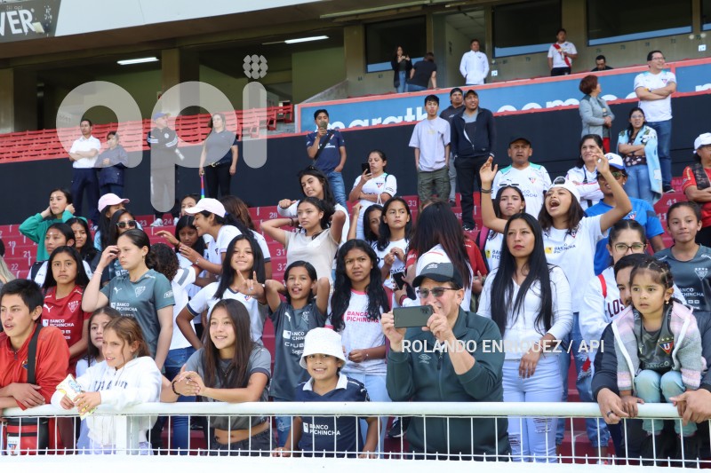 FBL-SUPERLIGA-FEMENINA-LDU-BARCELONA