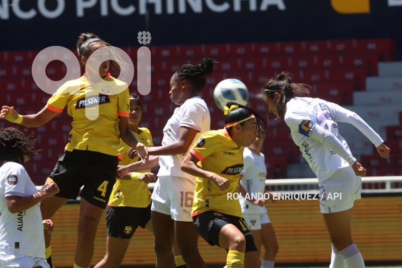 FBL-SUPERLIGA-FEMENINA-LDU-BARCELONA
