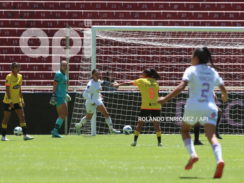 FBL-SUPERLIGA-FEMENINA-LDU-BARCELONA