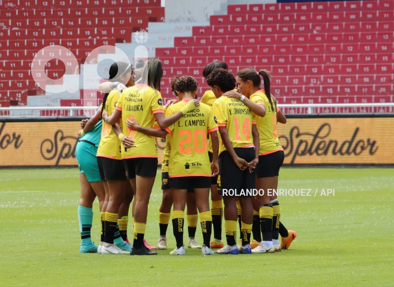 FBL-SUPERLIGA-FEMENINA-LDU-BARCELONA