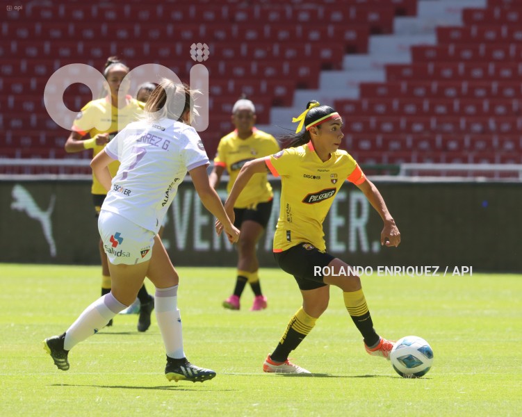 FBL-SUPERLIGA-FEMENINA-LDU-BARCELONA