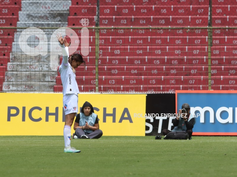 FBL-SUPERLIGA-FEMENINA-LDU-BARCELONA