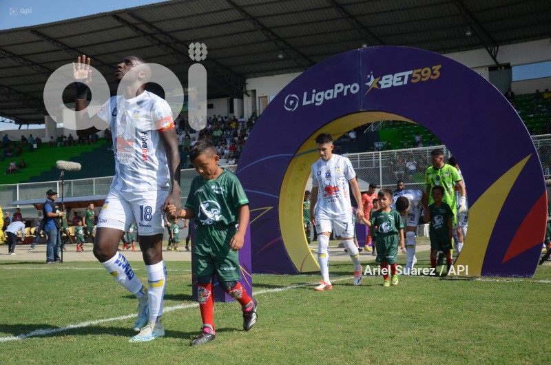 FBL-LIGAPRO-ORENSE-DELFIN