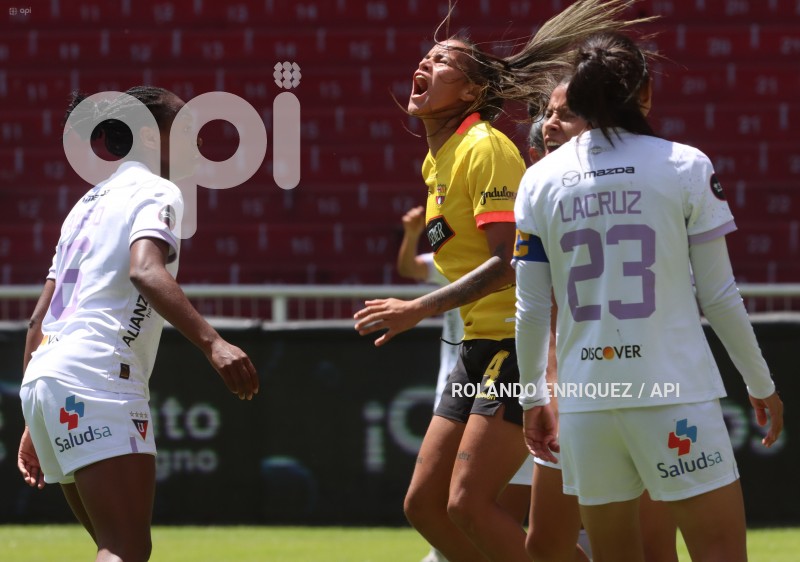 FBL-SUPERLIGA-FEMENINA-LDU-BARCELONA