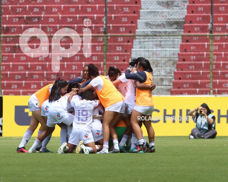 FBL-SUPERLIGA-FEMENINA-LDU-BARCELONA