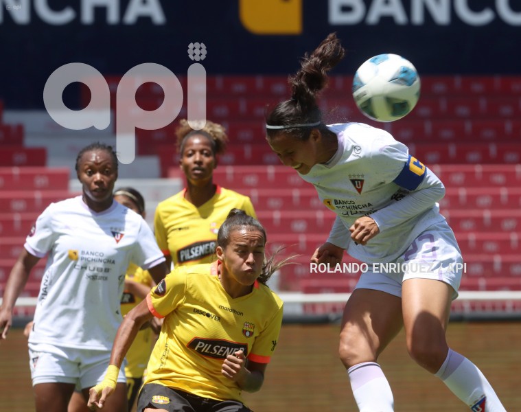 FBL-SUPERLIGA-FEMENINA-LDU-BARCELONA