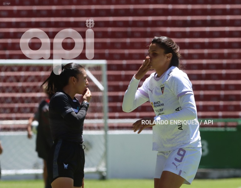 FBL-SUPERLIGA-FEMENINA-LDU-BARCELONA