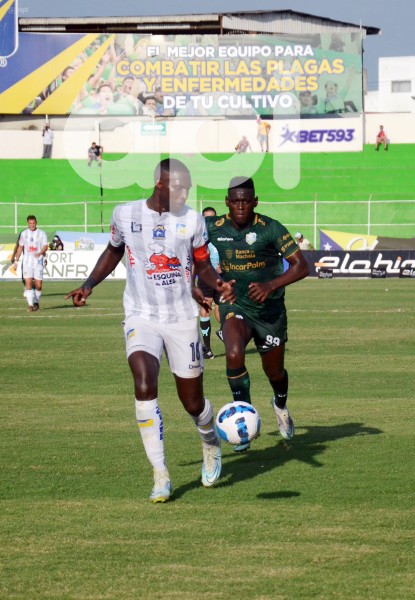 FBL-LIGAPRO-ORENSE-DELFIN
