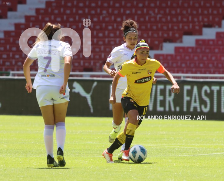 FBL-SUPERLIGA-FEMENINA-LDU-BARCELONA