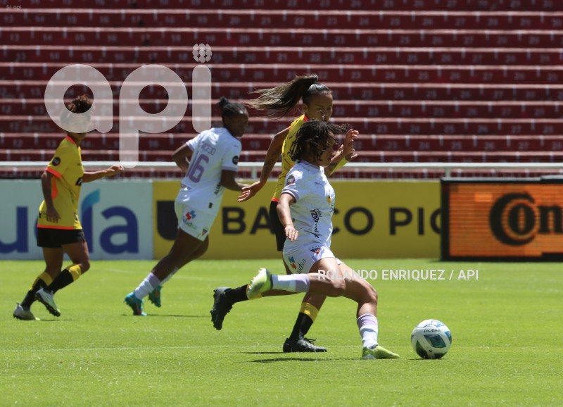 FBL-SUPERLIGA-FEMENINA-LDU-BARCELONA