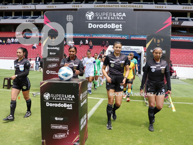 FBL-SUPERLIGA-FEMENINA-LDU-BARCELONA