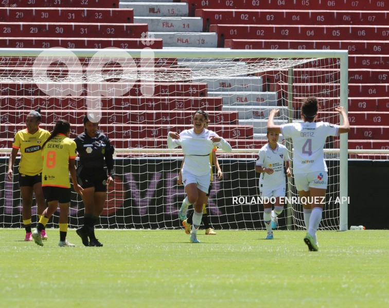 FBL-SUPERLIGA-FEMENINA-LDU-BARCELONA