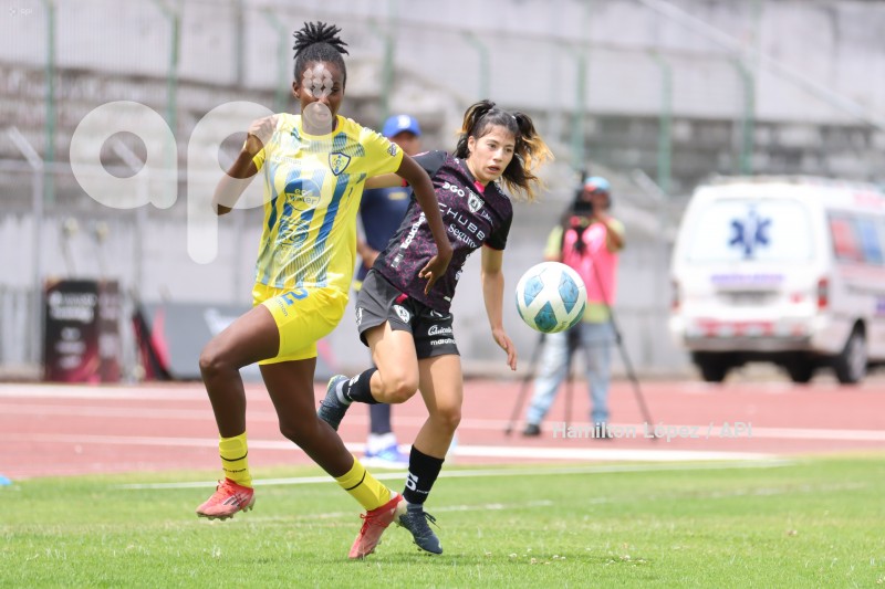 FBL-SUPERLIGAFEM-LEONES-DRAGONAS