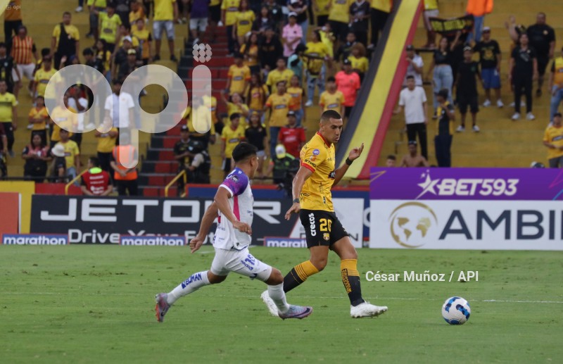 FBL-LIGAPRO-BARCELONA-GUALACEO