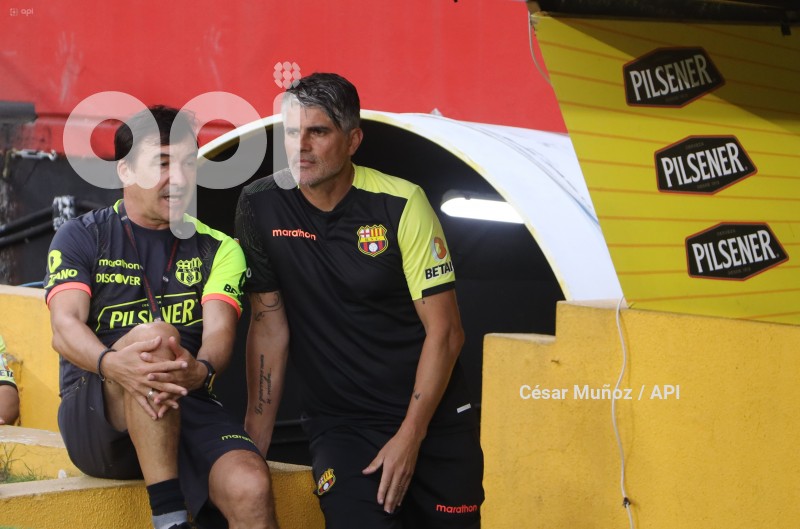 FBL-LIGAPRO-BARCELONA-GUALACEO