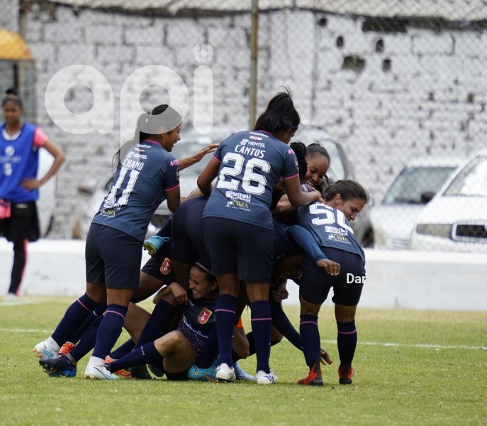 FBL-SUPERFEM-NANAS-IBARRA