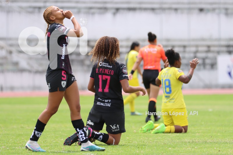 FBL-SUPERLIGAFEM-LEONES-DRAGONAS