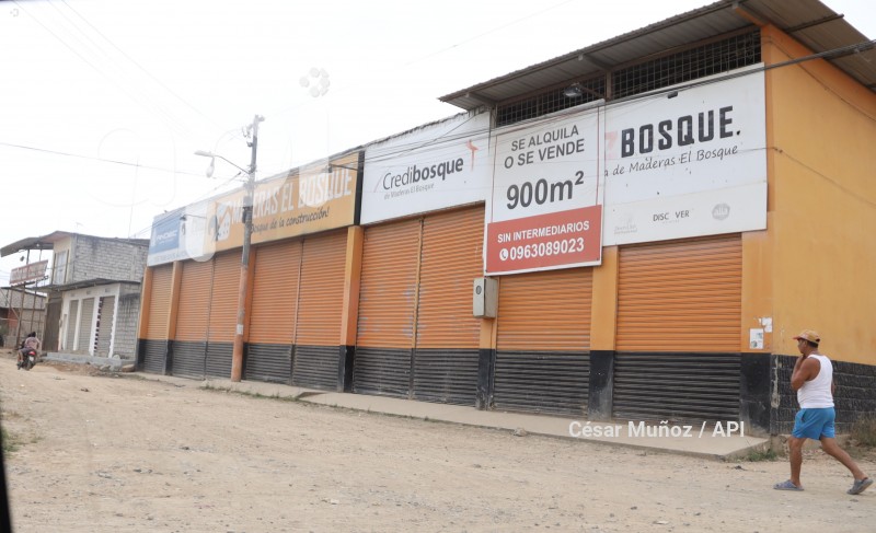 GYE-CIERRE LOCALES DURAN