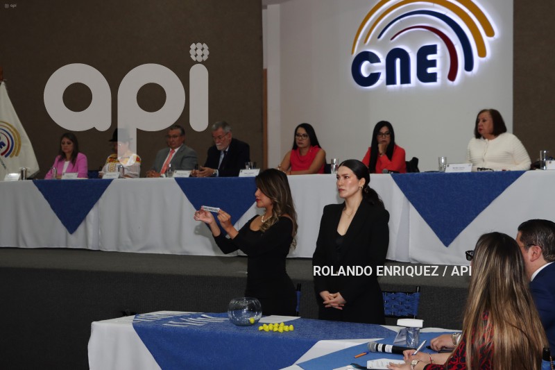 SORTEO-ECUADOR-DEBATE-2023