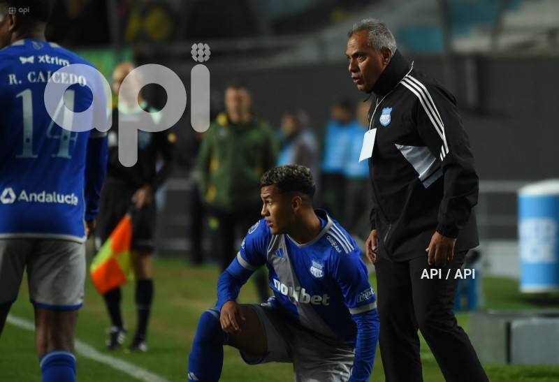 FBL-SUDAMERICANA-DEFENSA-JUSTICIA-EMELEC