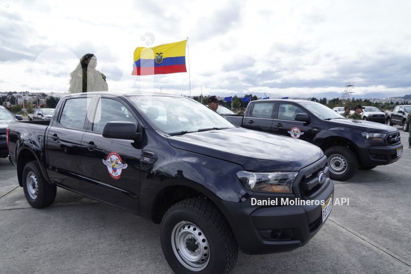 LASSO-ENTREGA-EQUIPAMENTO-MILITAR