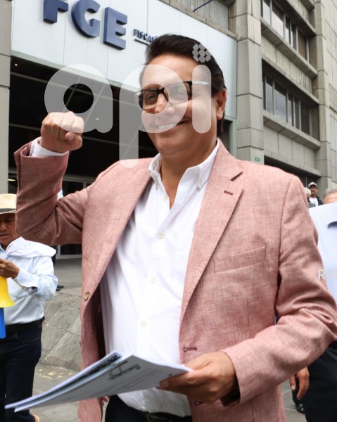 FERNANDO-VILLAVICENCIO-DENUNCIA-FISCALIA
