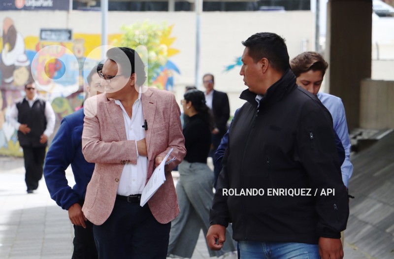 FERNANDO-VILLAVICENCIO-DENUNCIA-FISCALIA