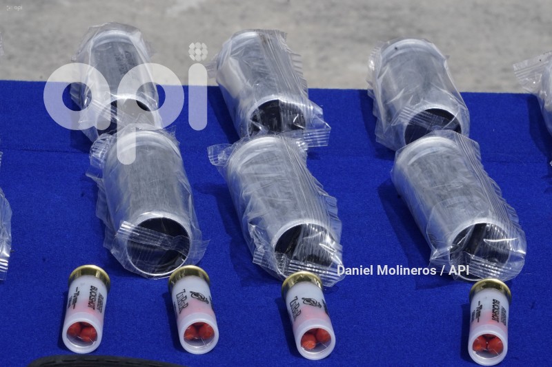 LASSO-ENTREGA-EQUIPAMENTO-MILITAR