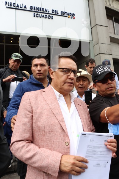 FERNANDO-VILLAVICENCIO-DENUNCIA-FISCALIA