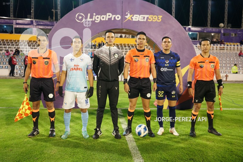 FBL-LIGA-PRO-BET593-SERIE-B-CHACARITAS-MANTA-