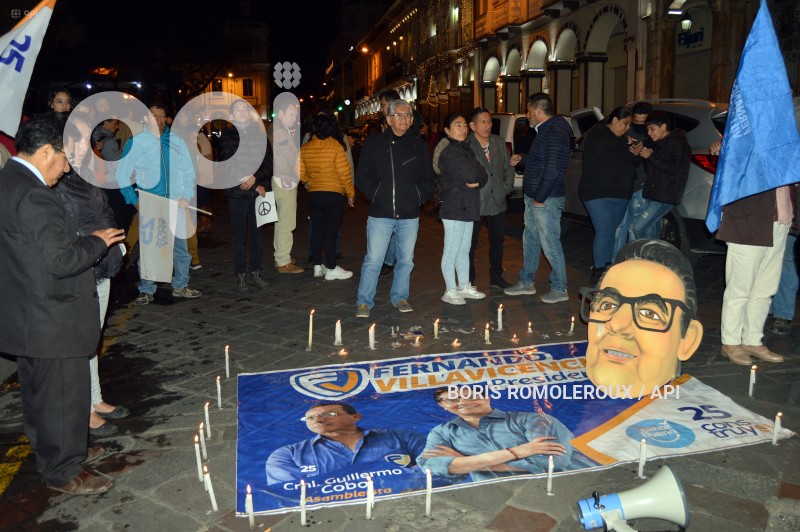 CUENCA-PLANTON-MUERTE FERNANDO VILLAVICENCIO