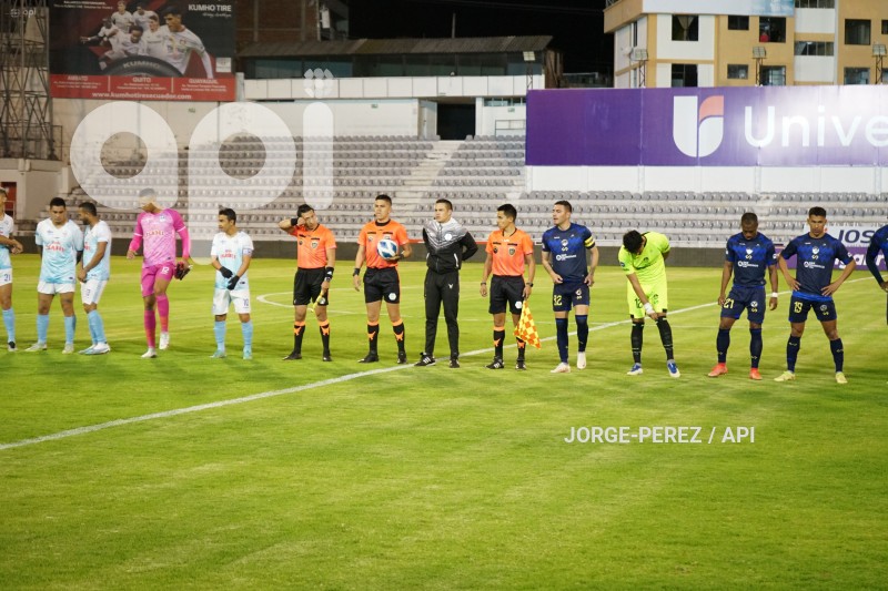 FBL-LIGA-PRO-BET593-SERIE-B-CHACARITAS-MANTA-