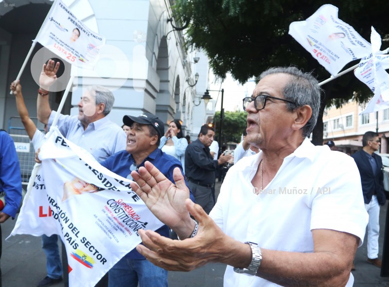 GYE-JUSTICIA PARA VILLAVICENCIO
