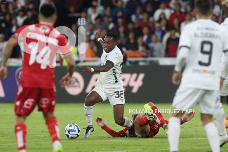 FBL-SUDAMERICANA-LIGA-NUBLENSE