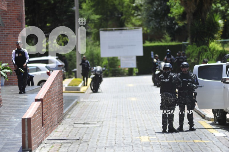 VELACION-MEMORIAL-VILLAVICENCIO-INGRESO