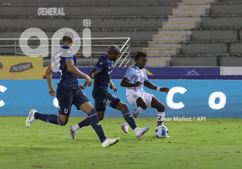 FBL-LIGAPRO-GUAYAQUIL-CATOLICA