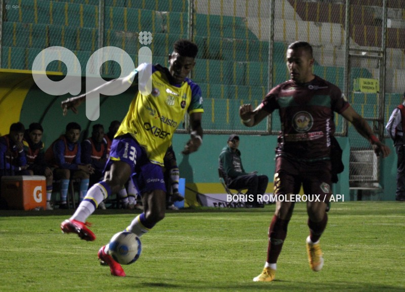 FBL-LIGAPRO-GUALACEO-MUSHUC RUNA