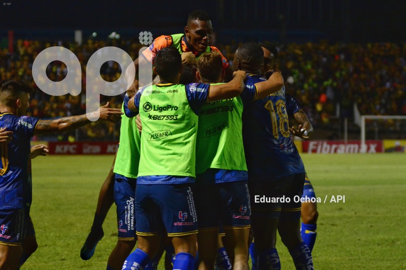 FBL-LIGAPRO-DELFIN-BARCELONA