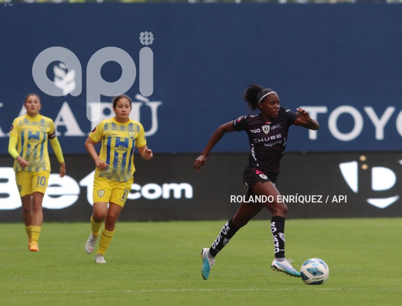 FBL-SUPERLIGA-FEMENINA-DRAGONAS-LEONAS-NORTE