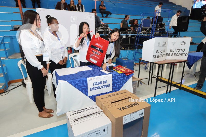 UIO-SIMULACRO-ELECCIONES-CNE