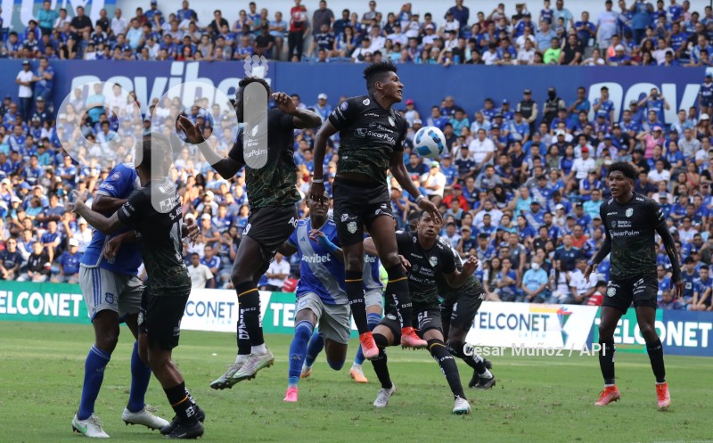 FBL-LIGAPRO-EMELEC-ORENSE