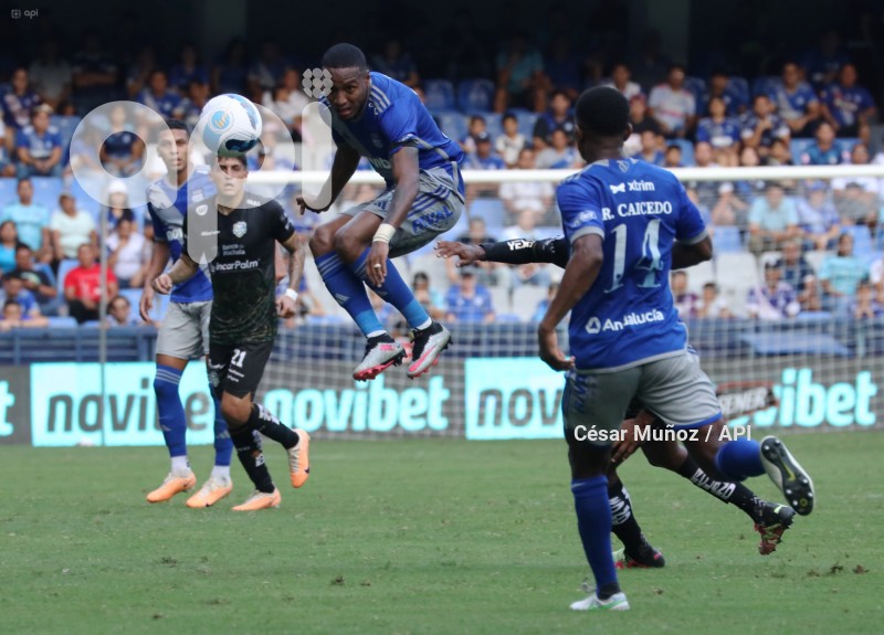 FBL-LIGAPRO-EMELEC-ORENSE