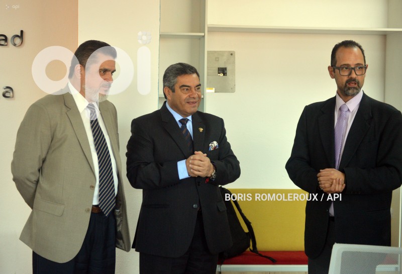 CUENCA-LANZAMIENTO CARRERA-CIENCIAS POLITICAS GOBERNANZA
