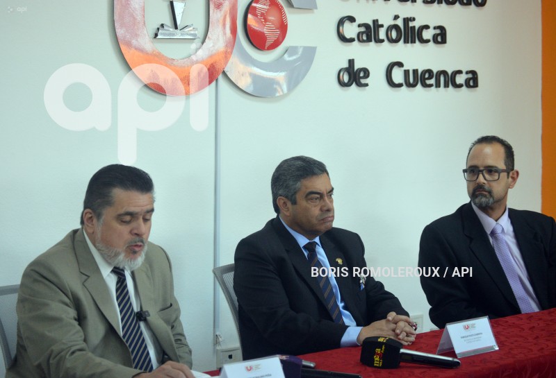 CUENCA-LANZAMIENTO CARRERA-CIENCIAS POLITICAS GOBERNANZA