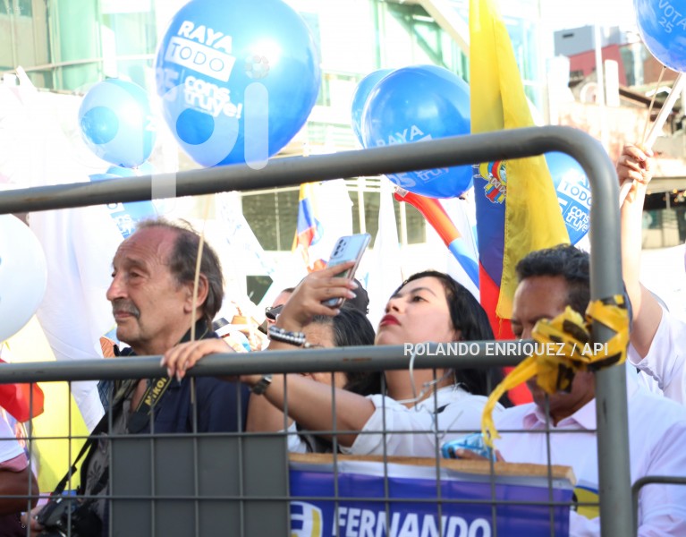 MISA-CIERRE-CAMPAÑA-VILLAVICENCIO-ZURITA