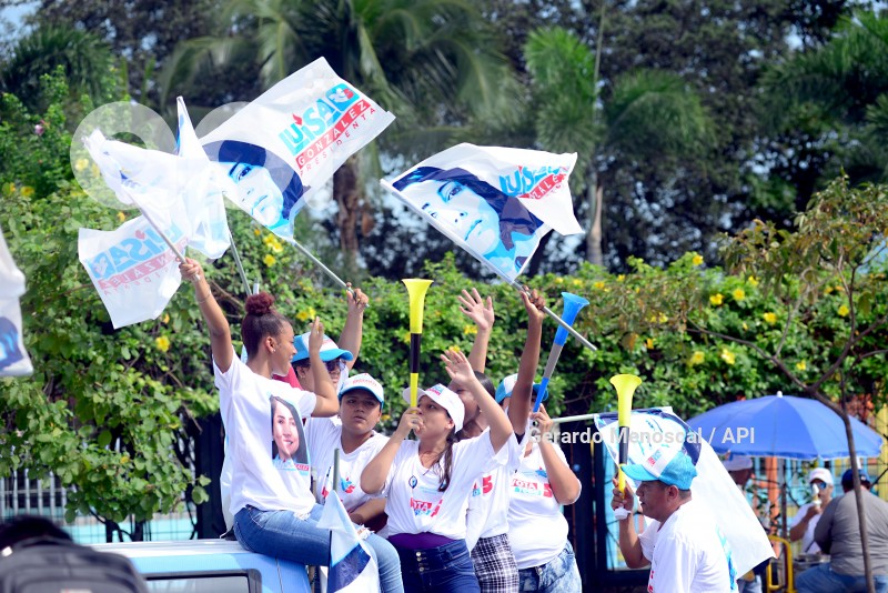 CARANAVA-LUISA GONZALEZ-GYE