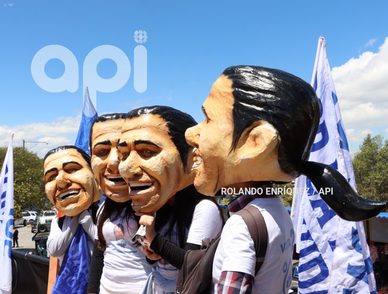 CIERRE-CAMPAÑA-YAKU-PEREZ